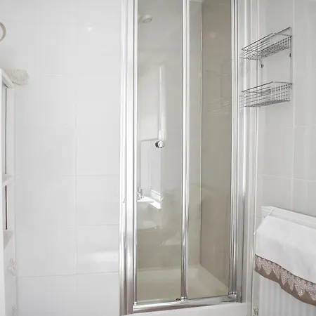 Town House Дом отдыха *